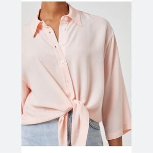 Brandy Melville Peach Crop Blouse Ties Front Size 1X